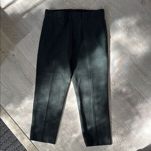 Club Monaco Green Dress Pants with Sleek Design